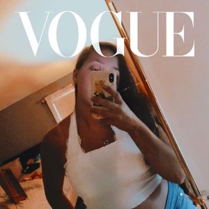 Meet your Posher, Alexia